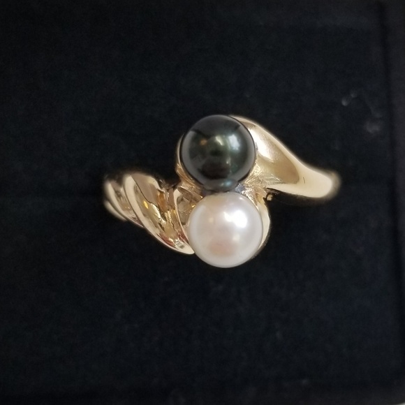 None Jewelry - Cultured pearl ring, 14k gold mounting. Size 8.5